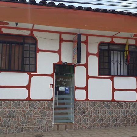 Hotel Posada La Casona Ла-Тебаида Экстерьер фото