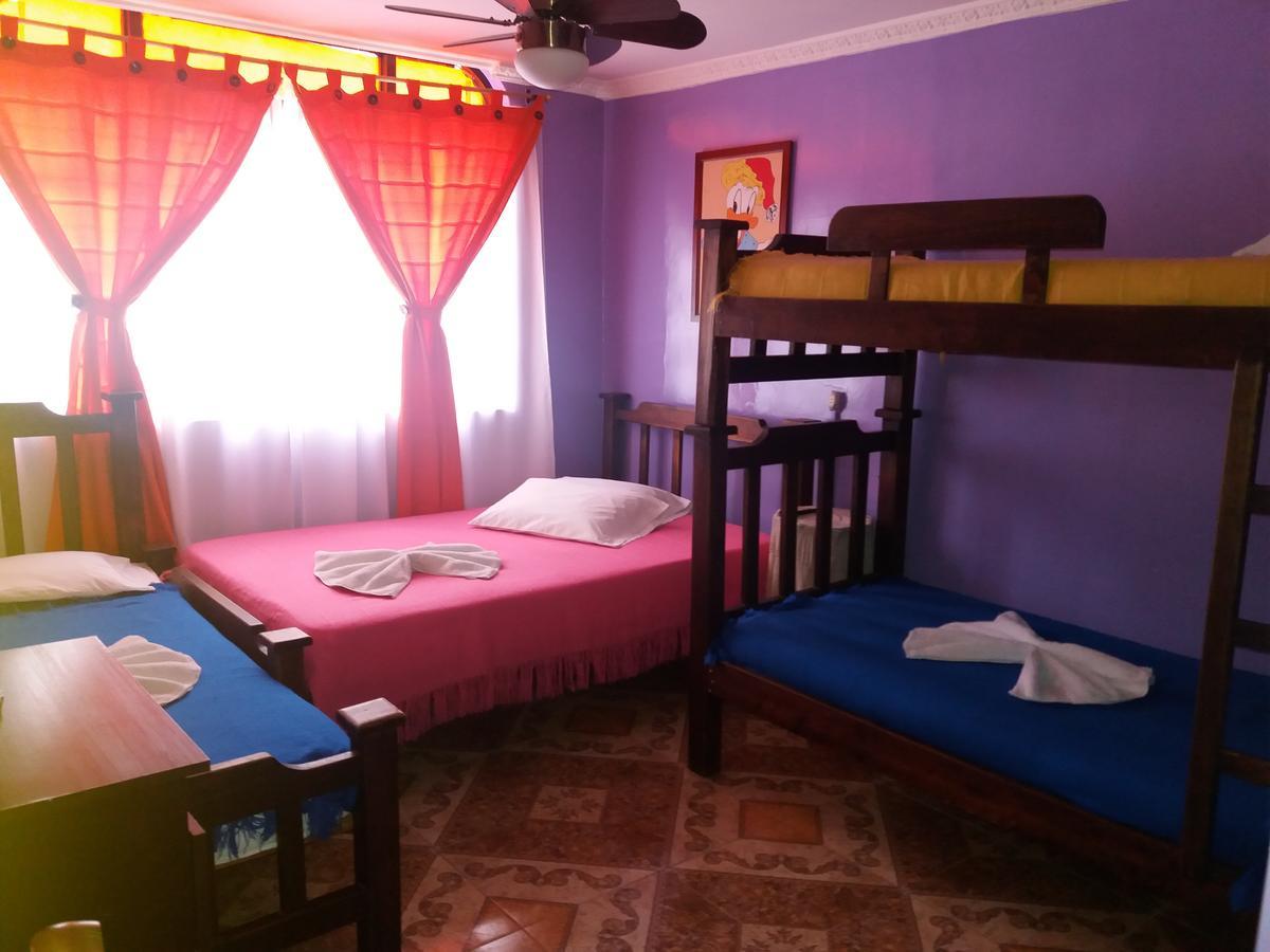 Hotel Posada La Casona Ла-Тебаида Экстерьер фото