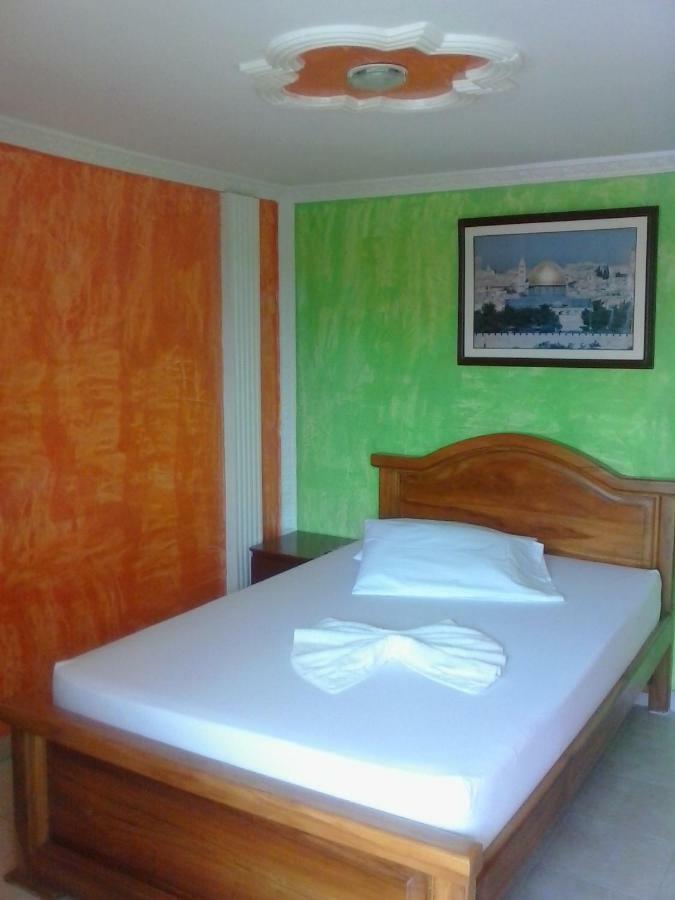 Hotel Posada La Casona Ла-Тебаида Экстерьер фото